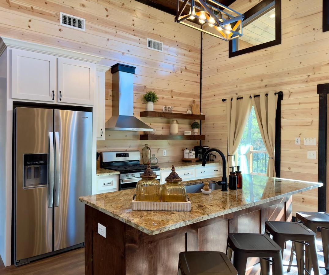 New Luxury Cabin, Hot Tub, Forest Views,Hotel Style Amenities Broken Bow Dış mekan fotoğraf