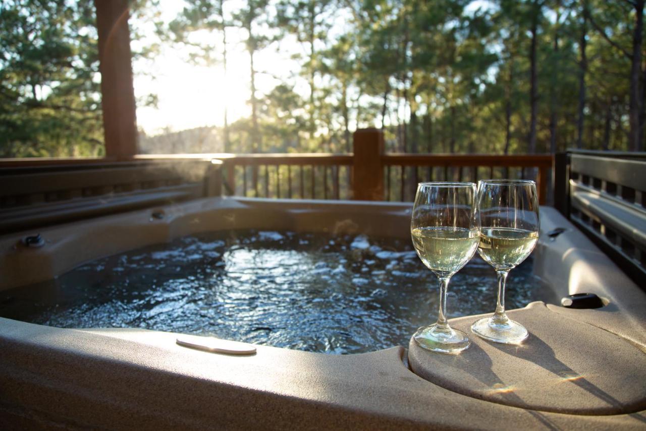 New Luxury Cabin, Hot Tub, Forest Views,Hotel Style Amenities Broken Bow Dış mekan fotoğraf