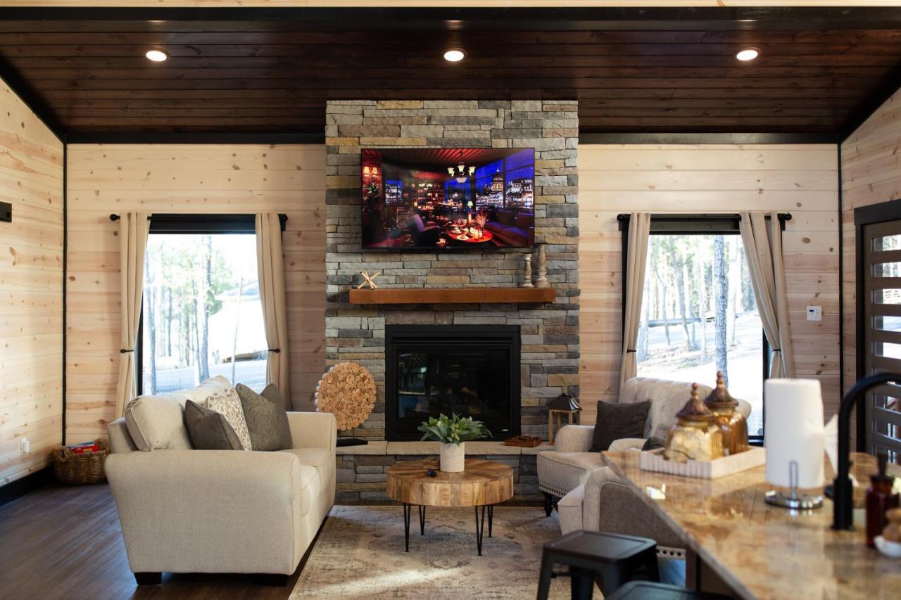 New Luxury Cabin, Hot Tub, Forest Views,Hotel Style Amenities Broken Bow Dış mekan fotoğraf