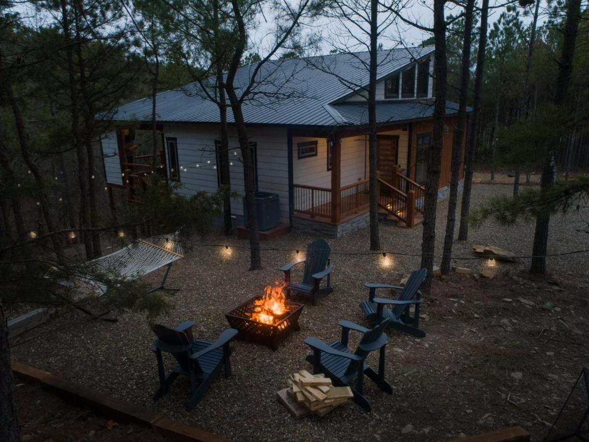 New Luxury Cabin, Hot Tub, Forest Views,Hotel Style Amenities Broken Bow Dış mekan fotoğraf