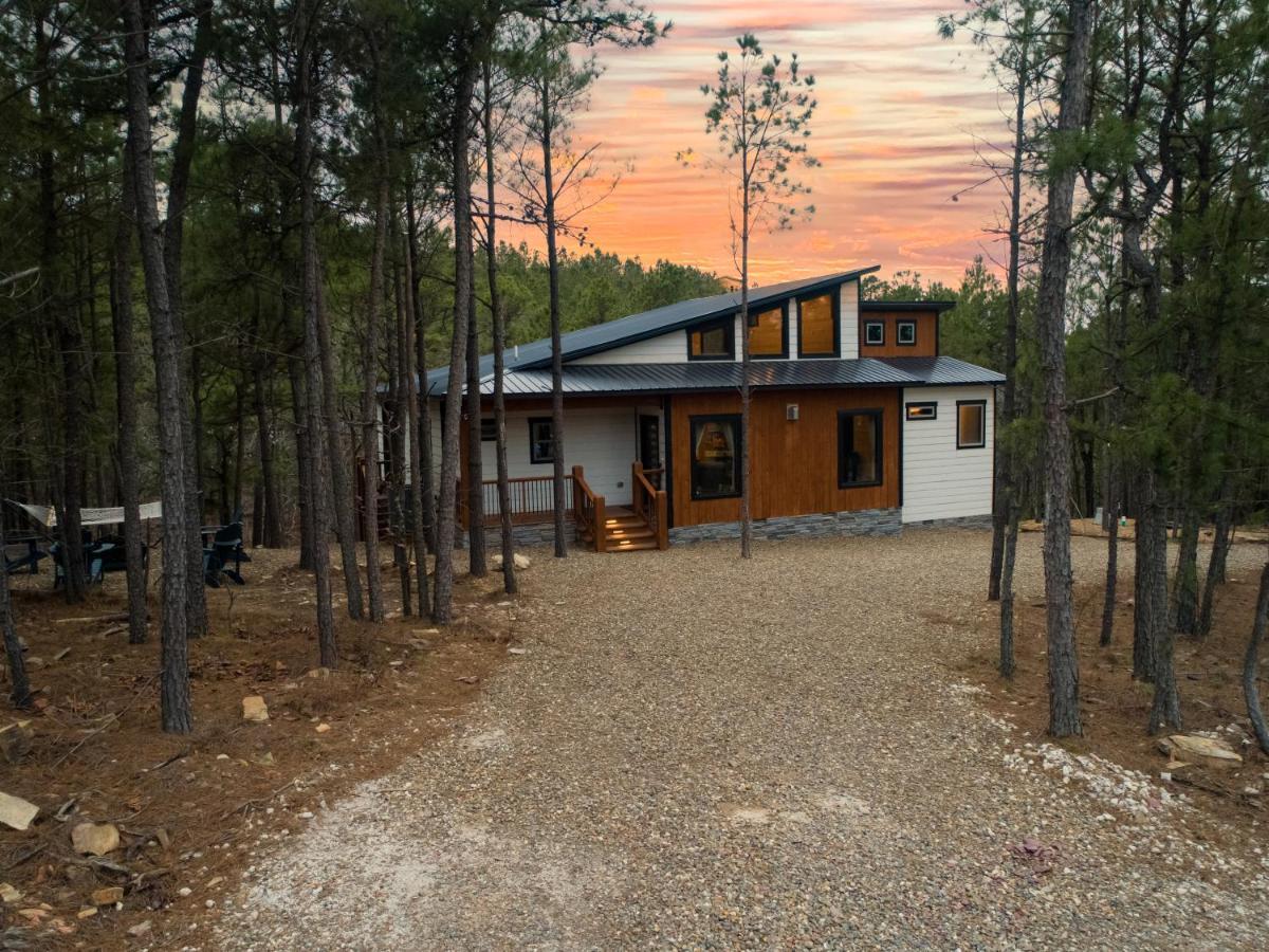 New Luxury Cabin, Hot Tub, Forest Views,Hotel Style Amenities Broken Bow Dış mekan fotoğraf