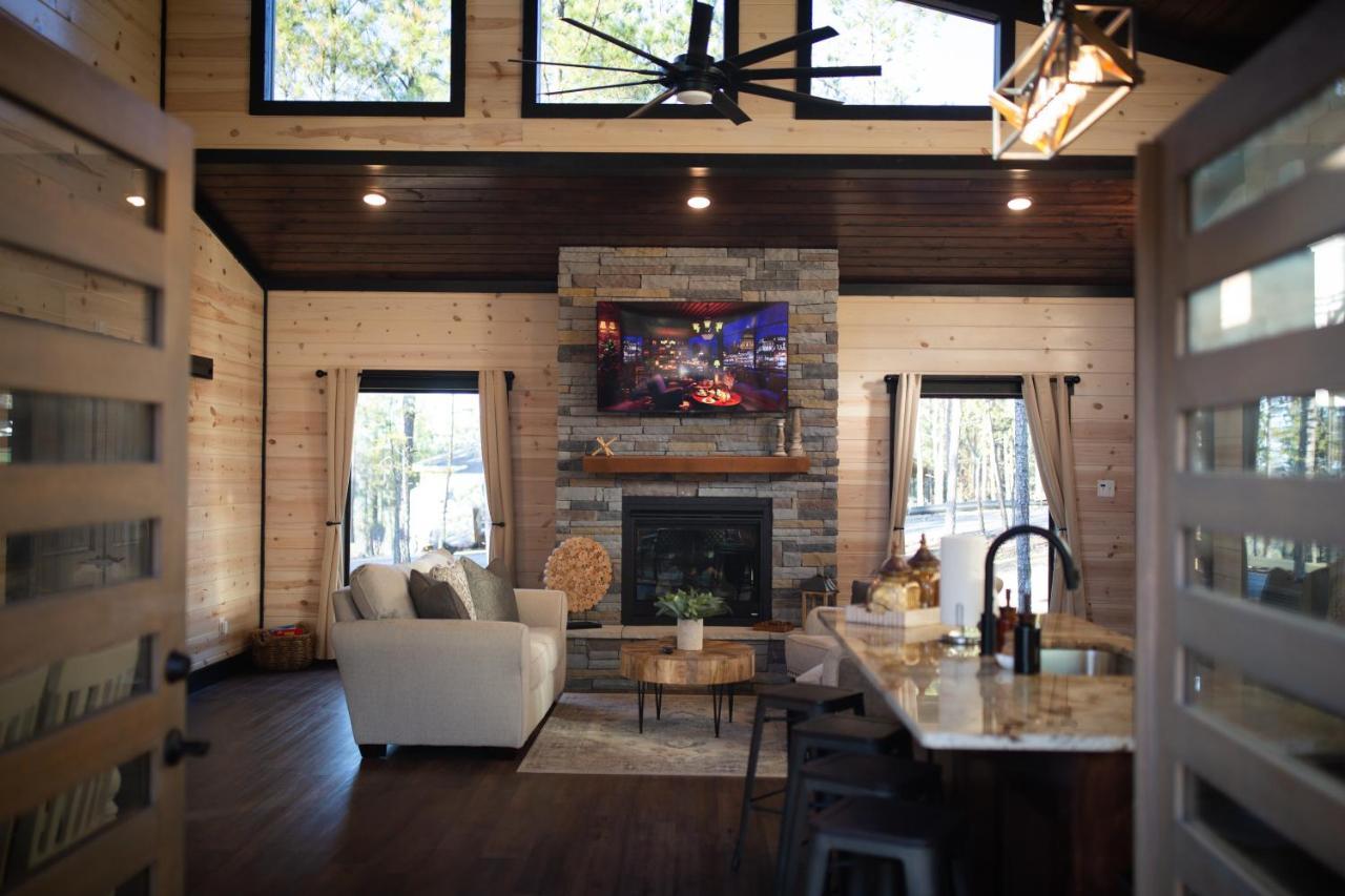 New Luxury Cabin, Hot Tub, Forest Views,Hotel Style Amenities Broken Bow Dış mekan fotoğraf