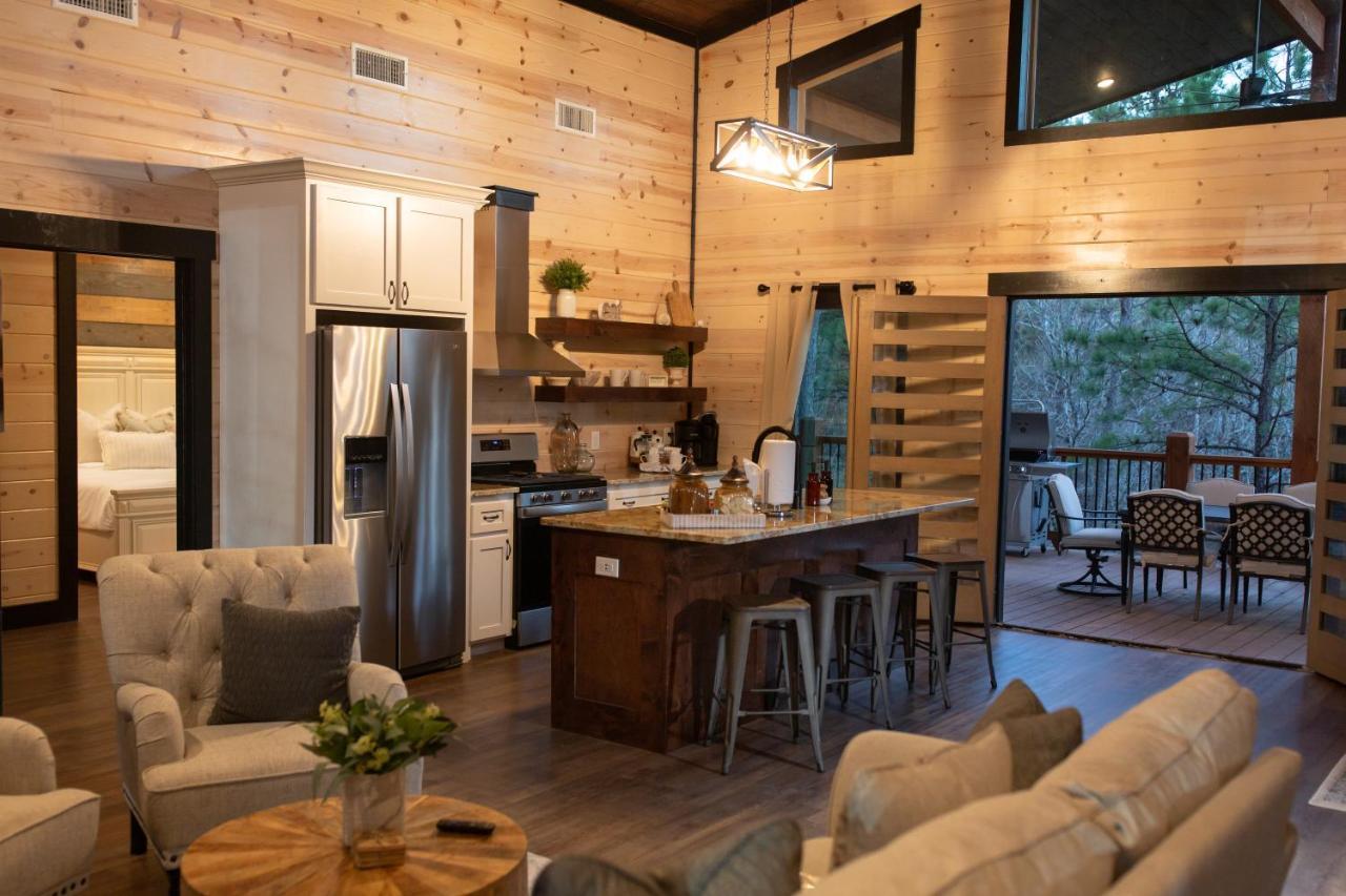 New Luxury Cabin, Hot Tub, Forest Views,Hotel Style Amenities Broken Bow Dış mekan fotoğraf
