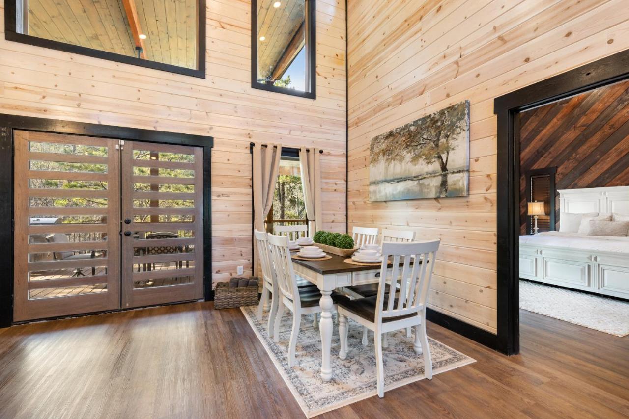 New Luxury Cabin, Hot Tub, Forest Views,Hotel Style Amenities Broken Bow Dış mekan fotoğraf